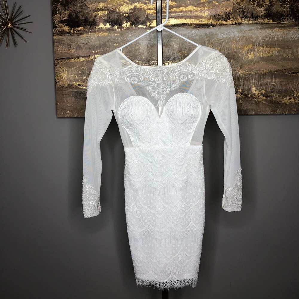 White Lace Long Sleeve Dress